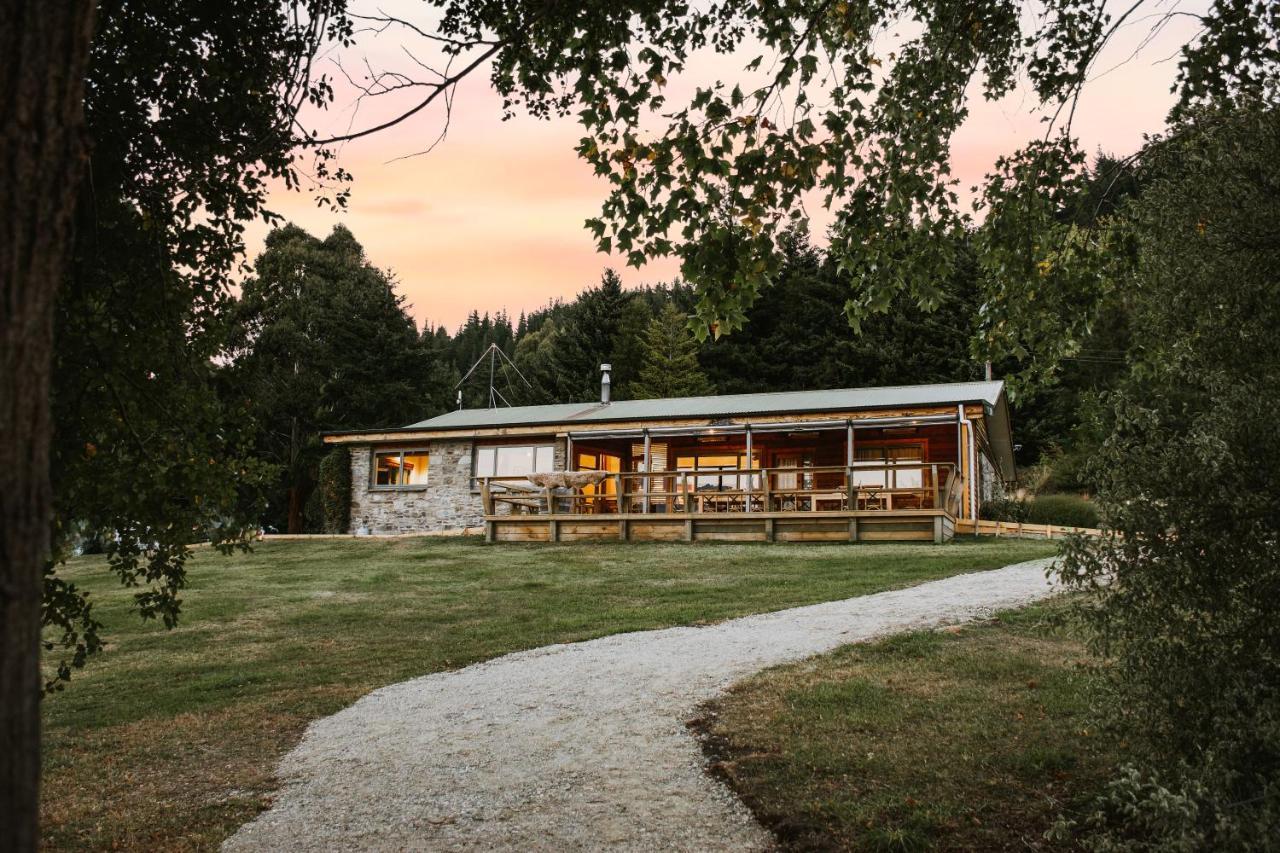 Hotel Cross Hill Glamping Lake Hawea Exterior foto